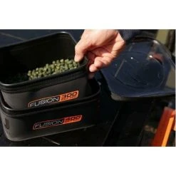 GURU Fusion 400 + Bait Pro 300 Combo Torbe Za Pribor I čuvarice