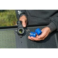 Matrix SELF-SUPPORTING SIDE TRAYS Roleri,držači,nastavci,bankstick